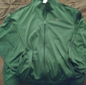 Nike jacket size (L)